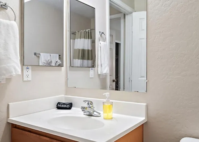 Desert Dunes Sauna And Casa Grande