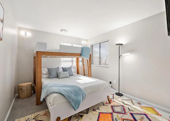 Desert Dunes Sauna And Casa Grande