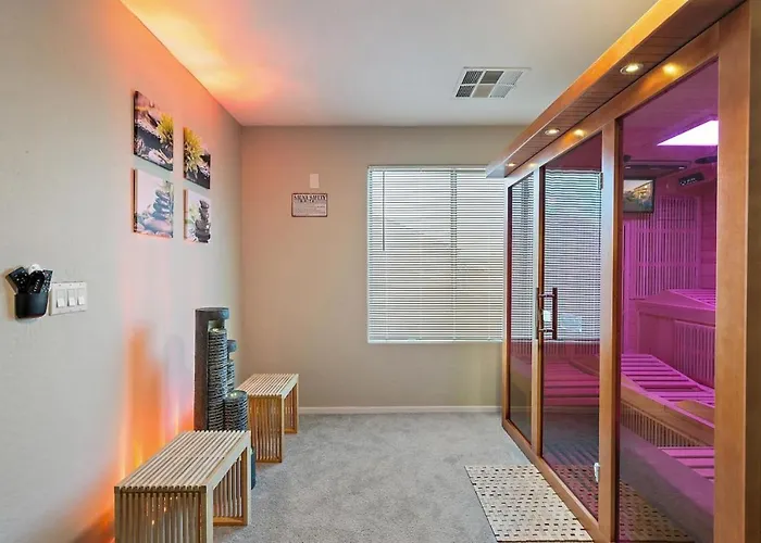 Desert Dunes Sauna And Holiday home *